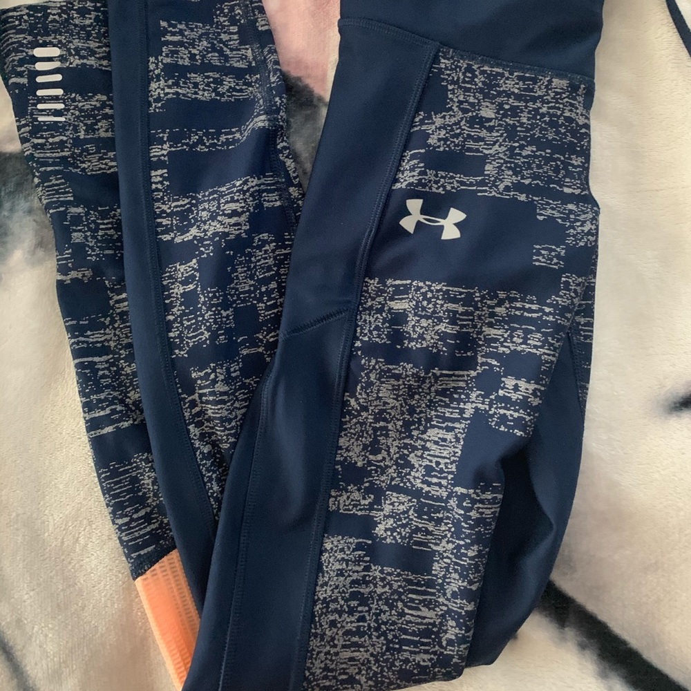 Reflective Under Armor Compression Workout Pants - image 6